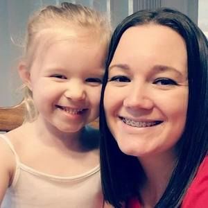 Meet your Posher, Roxy